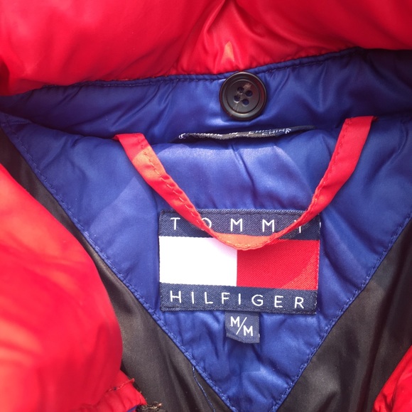Vintage Tommy Hilfiger Puff jacket - Medium - Picture 4 of 4
